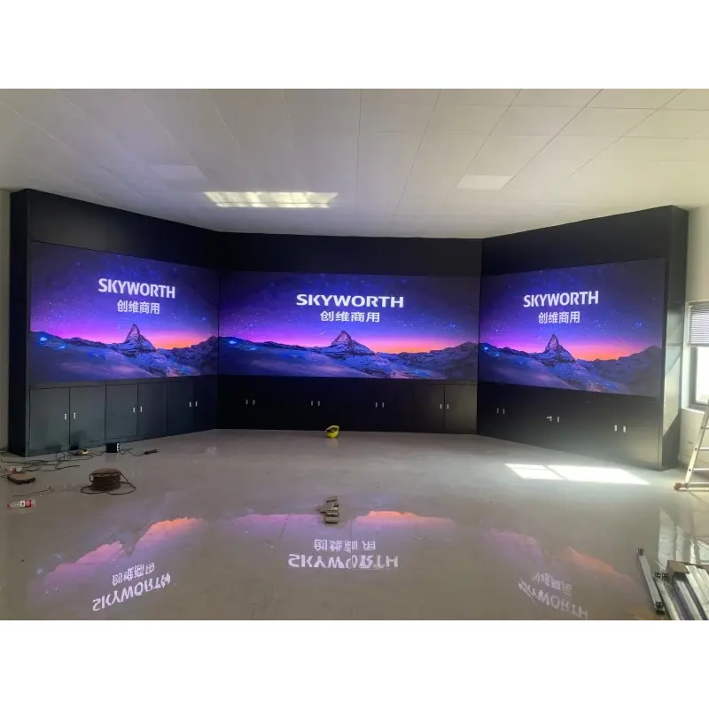 Заоблен под држач за LED дисплеј